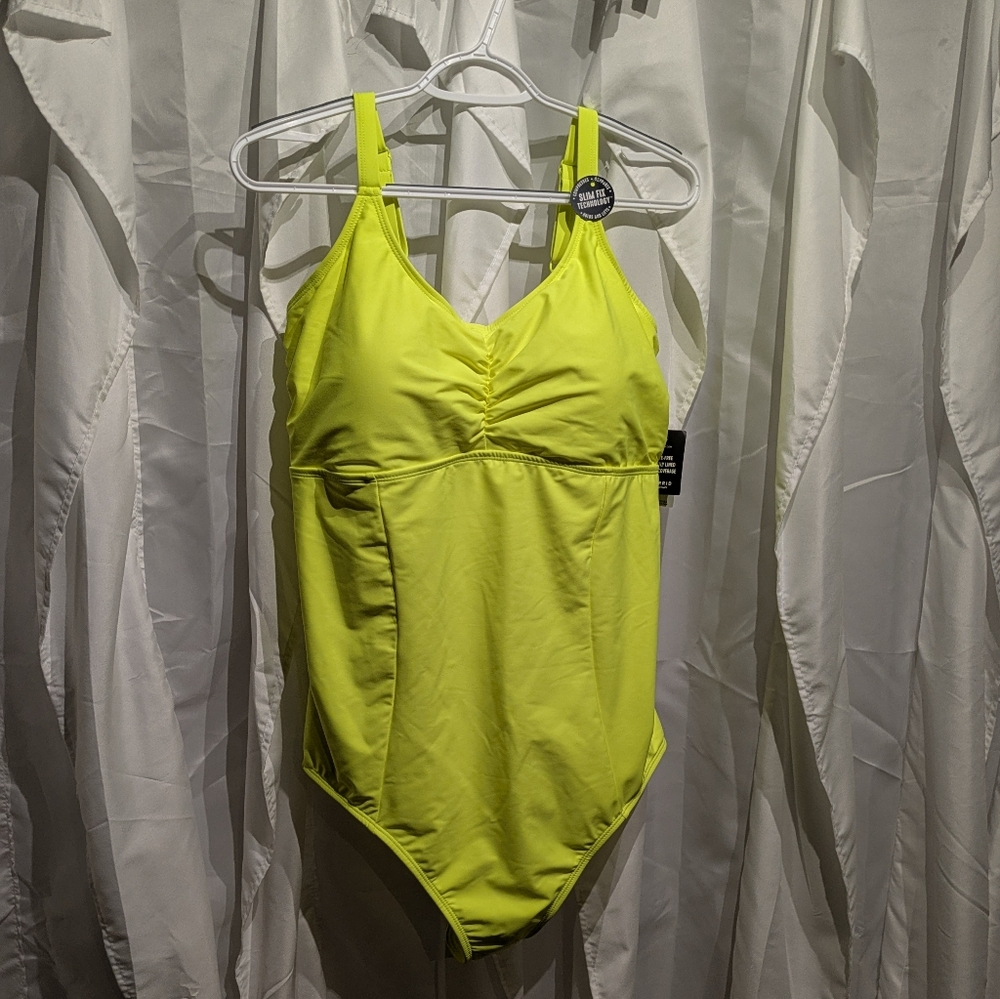 C8 Torrid One Piece Swim Acid Yellow Sz 2X (18/20) NWT